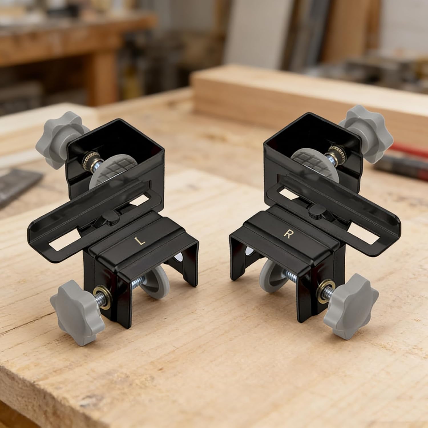  Pinces De Fixation Robustes En Acier Inoxydable Adaptées à Plusieurs Portes D'armoire Pour Une Installation Rapide Par Tous Les Utilisateurs. Pinces Polyvalentes