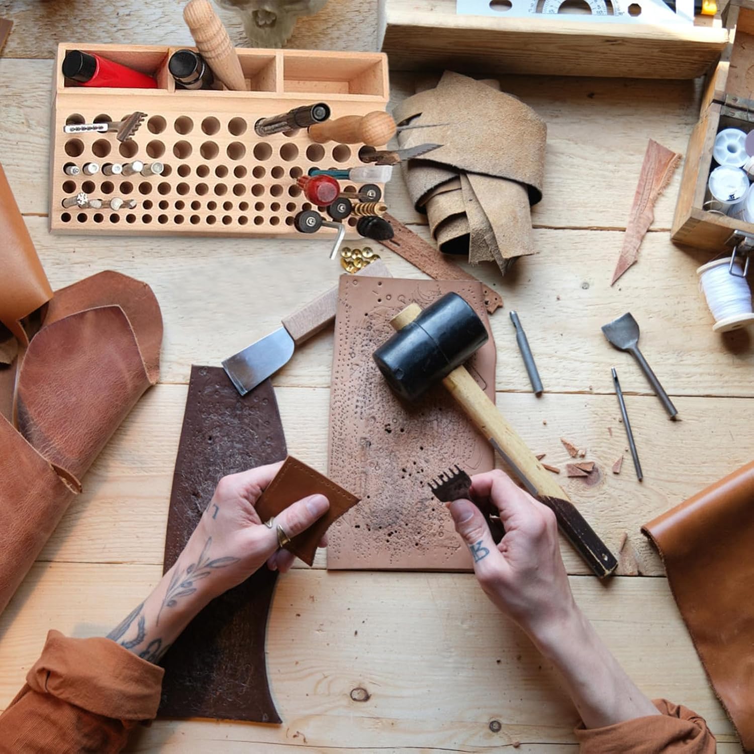  Generisch Support à Outils - Support En Bois De Hêtre Pour De Gaufrage, Boîte De Rangement En Cuir, Pour Travail Du Bois, , Amis, Hommes, Maison, Intérieur Et Pour